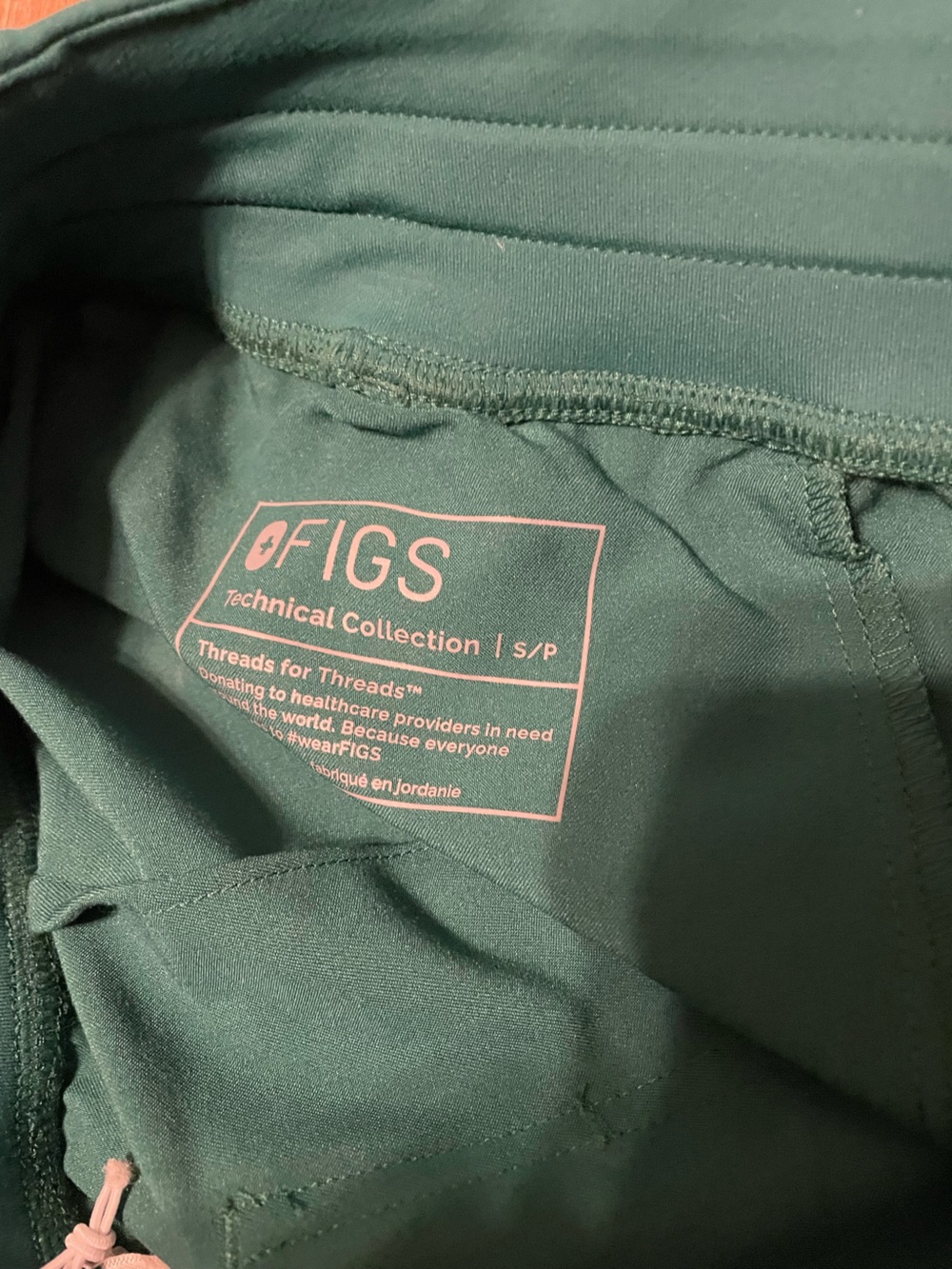 NWT Figs Zamora High Waisted Hunter Green Jogger Scrub Pants - Picture 4 of 5